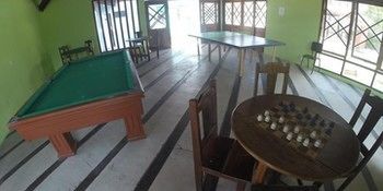 Oasis Hotel 3*